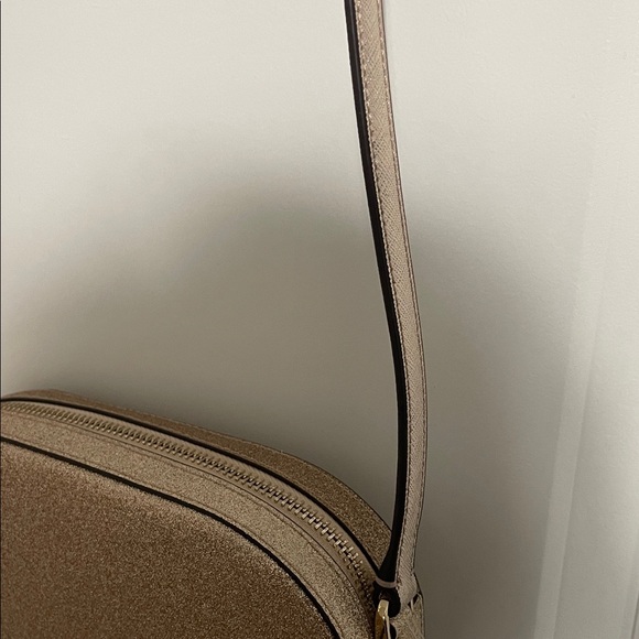 Kate Spade Elegant Gold Crossbody Bag glitter. NWT - Picture 6 of 9